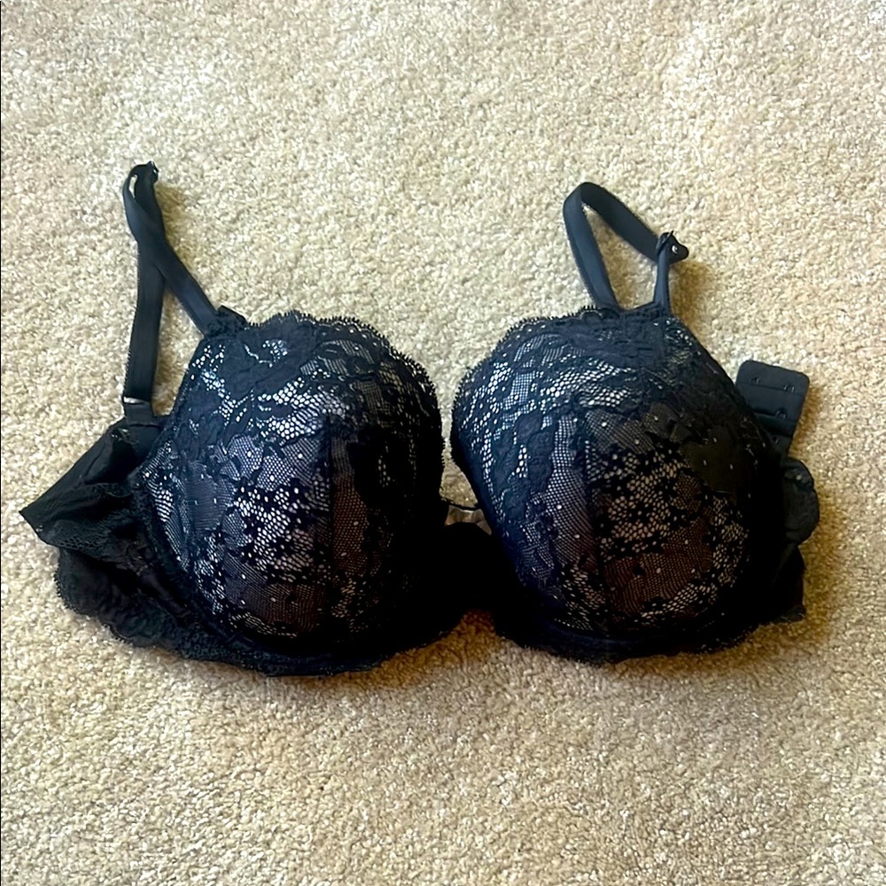 Victoria's Secret Black Lace dream angels demo Bra